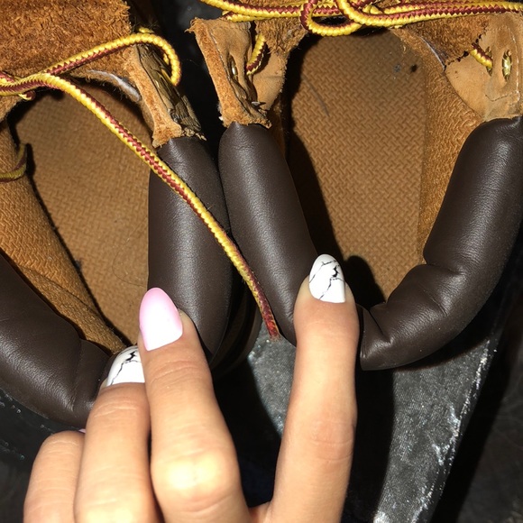 Timberlands - Picture 3 of 3